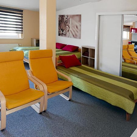Riga City Center Quiet Apartment With Free Private Parking Экстерьер фото