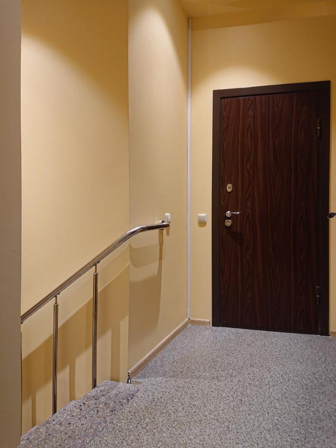 Riga City Center Quiet Apartment With Free Private Parking Экстерьер фото